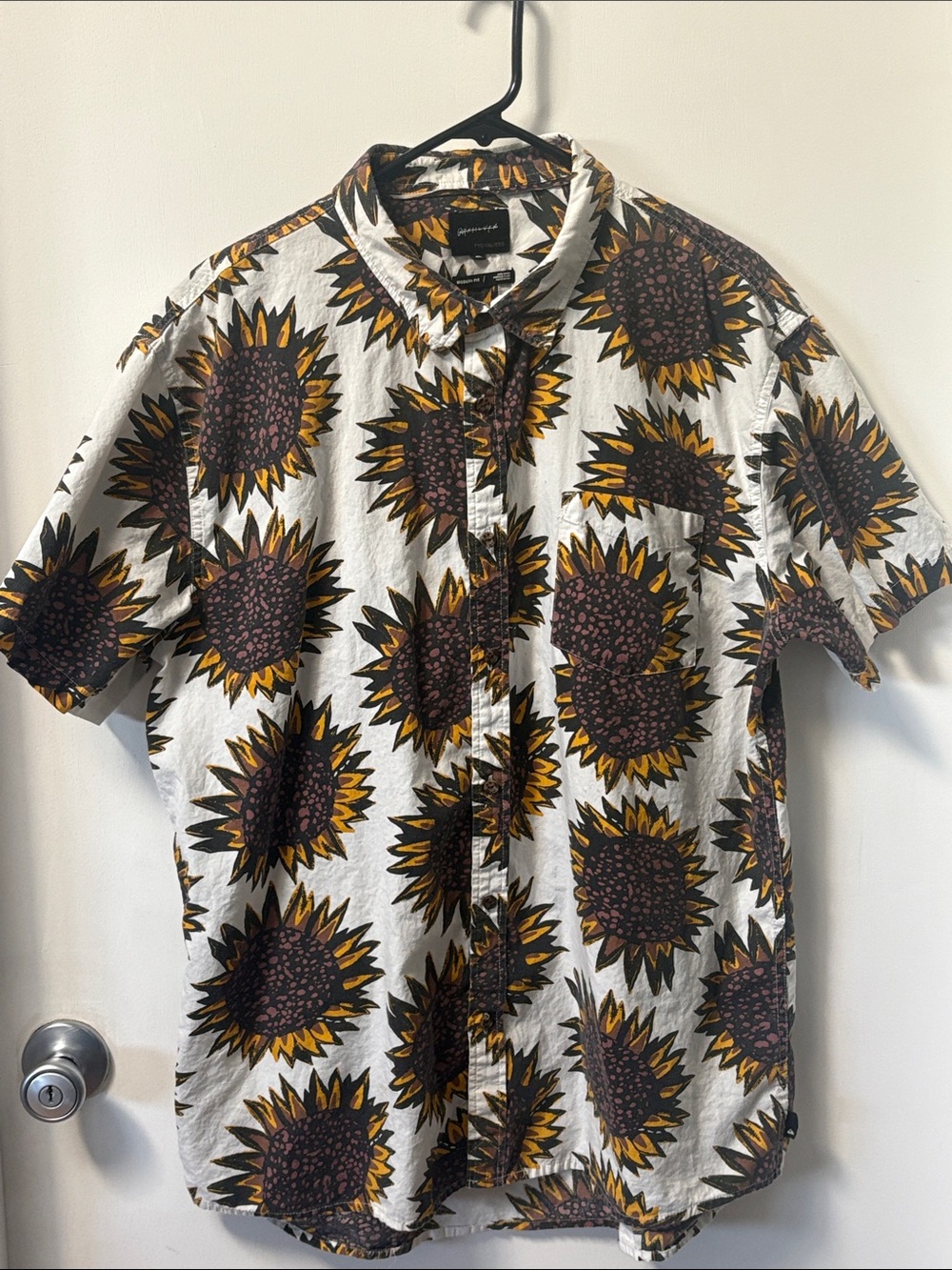 Men's White Sunflower Print Short-Sleeve Shirt